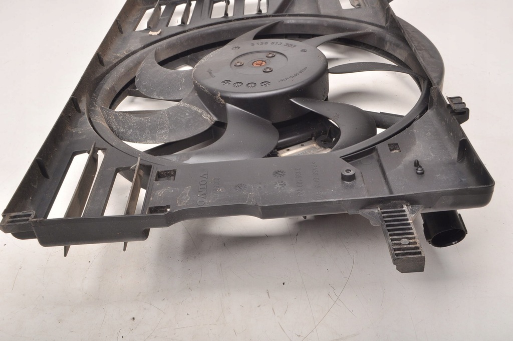 фото №11, Volvo c70 c30 s40 v50 вентилятор радіатора 30741630 1137328081 093682