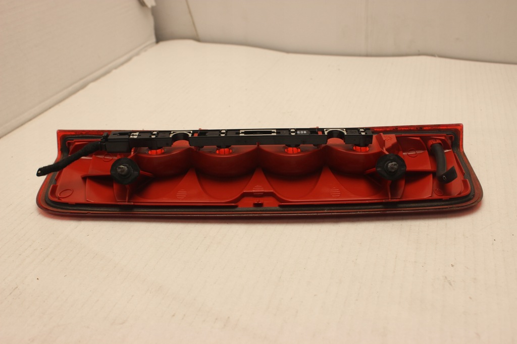 фото №4, Третий свет стоп peugeot 207 sw kombi 08r-