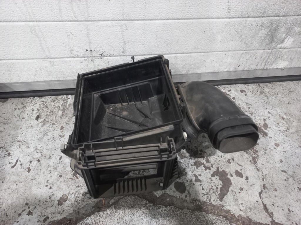 Купить Корпус фильтра воздуха mercedes gla w156 x156 2.2 cdi