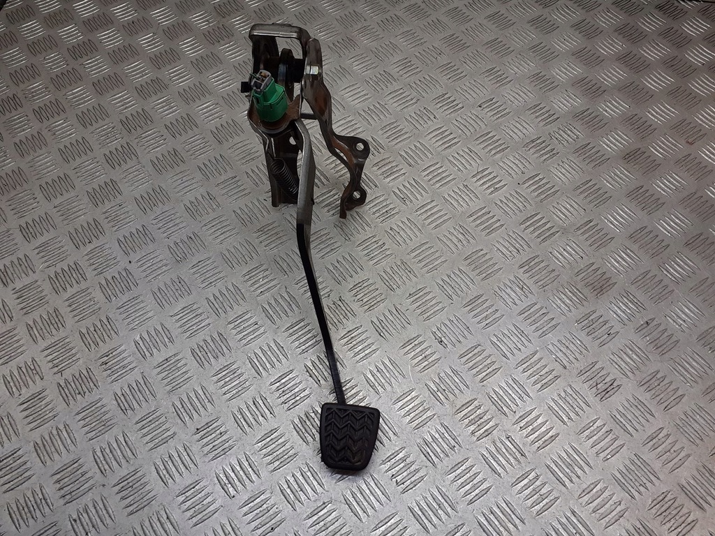 фото №1, Педаль зчеплення toyota yaris ii