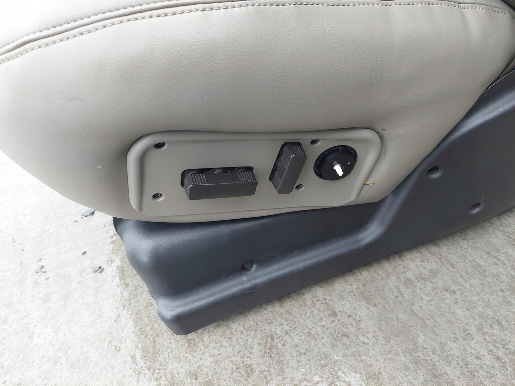 фото №12, Сиденье перед kompletny передний левый правый pas безопасности hummer h2