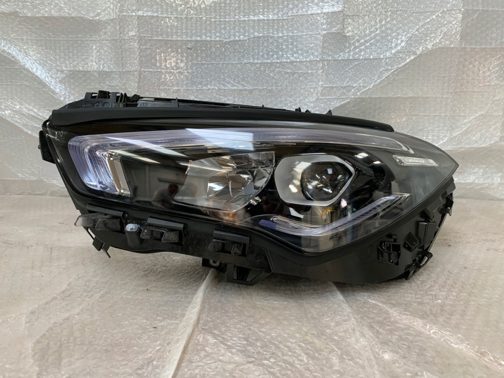 Купить Mercedes cla a118 w118 левая фара full led