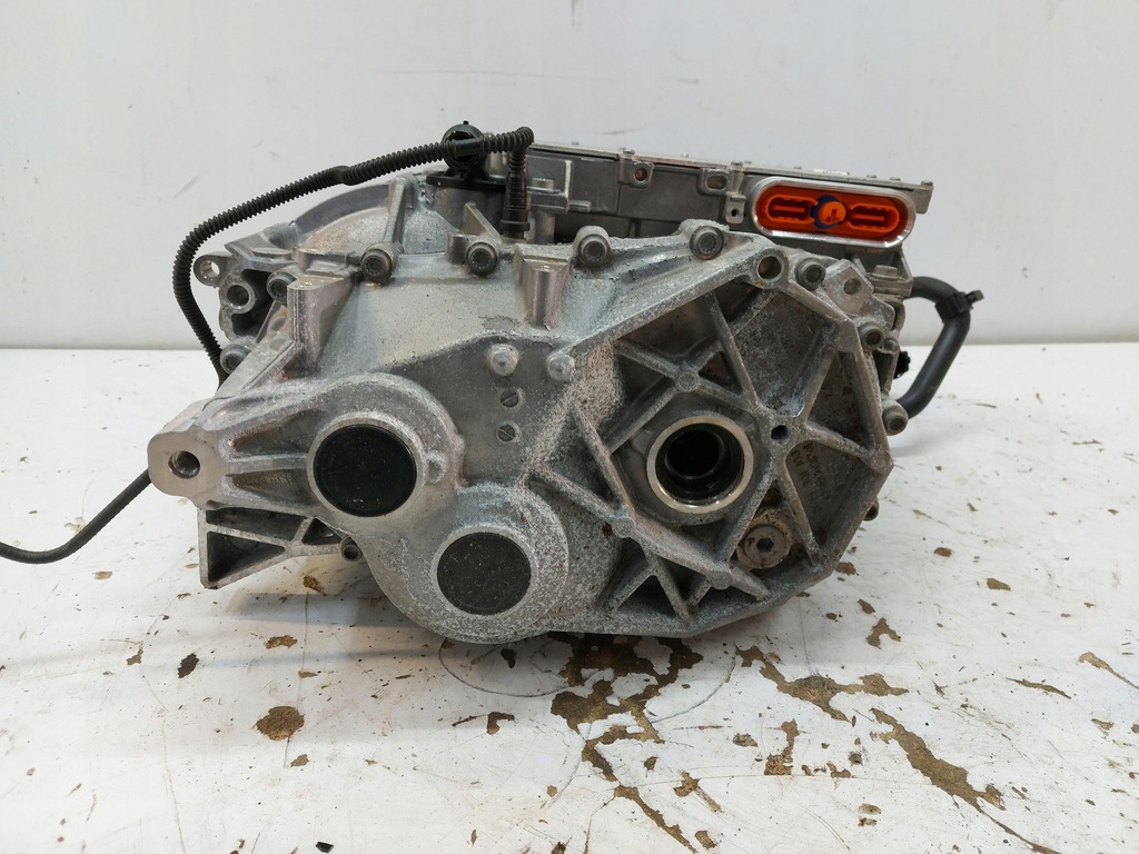 фото №6, Skoda enyaq 5la двигатель электрический задняя kompletny инвертор ebja 1ea907230