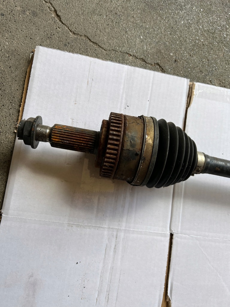 фото №3, Hyundai ix35 привідний вал ліва 1.7 crdi rok 2012