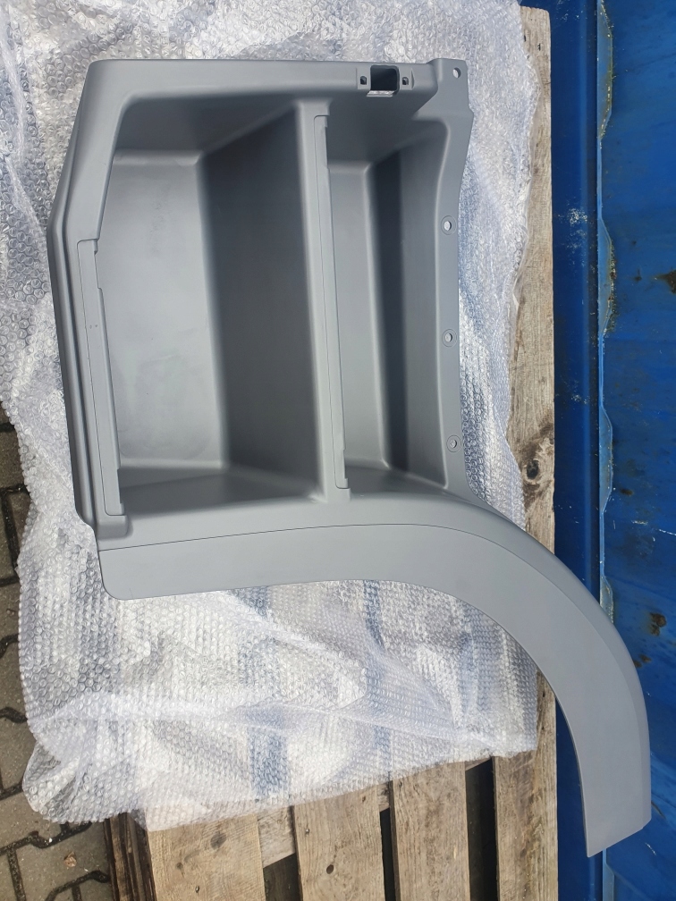 фото №1, Подножка mercedes atego 9736663101 левый