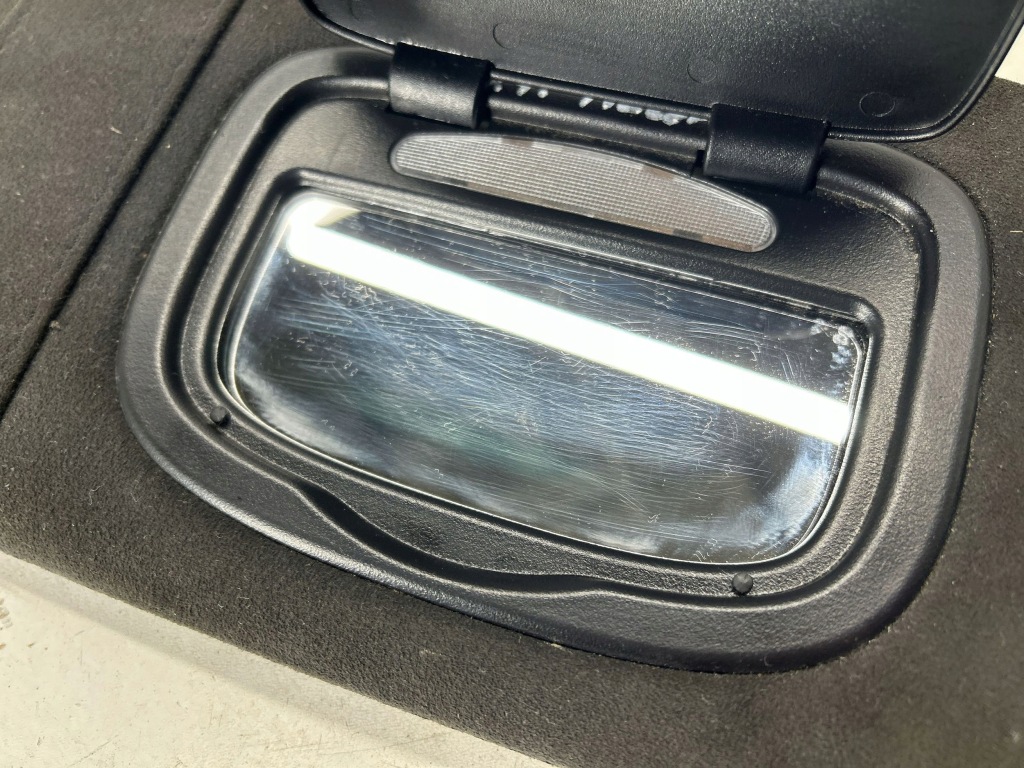 фото №8, Захист сонцезахисна права сторона maserati ghibli