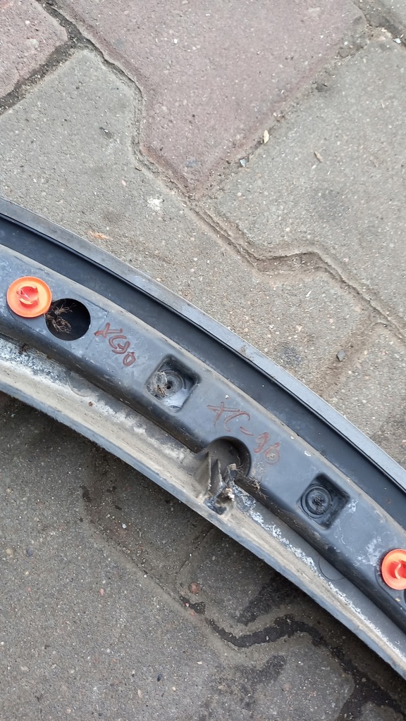 фото №9, Накладка крила правий задня volvo xc90