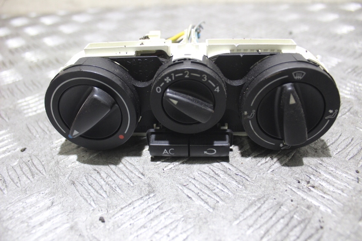 фото №1, Панель керування обдув seat cordoba ii