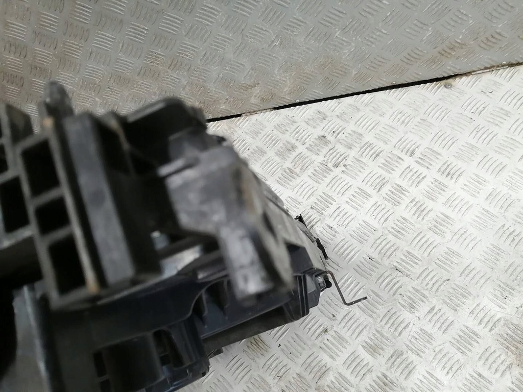 фото №9, Renault arkana captur ii 1.6 e-tech hybrid радиатор комплект