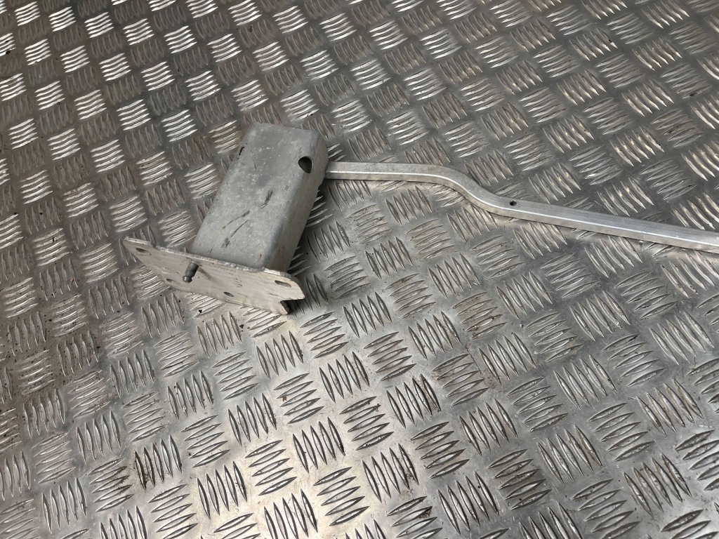 Citroen ds7 crossback 2020 поперечина бампера передний Недорого