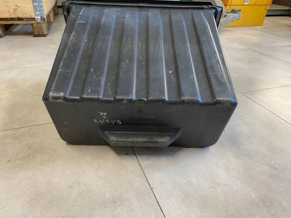 Tesla model s поддон багажника багажник перед Оригинал