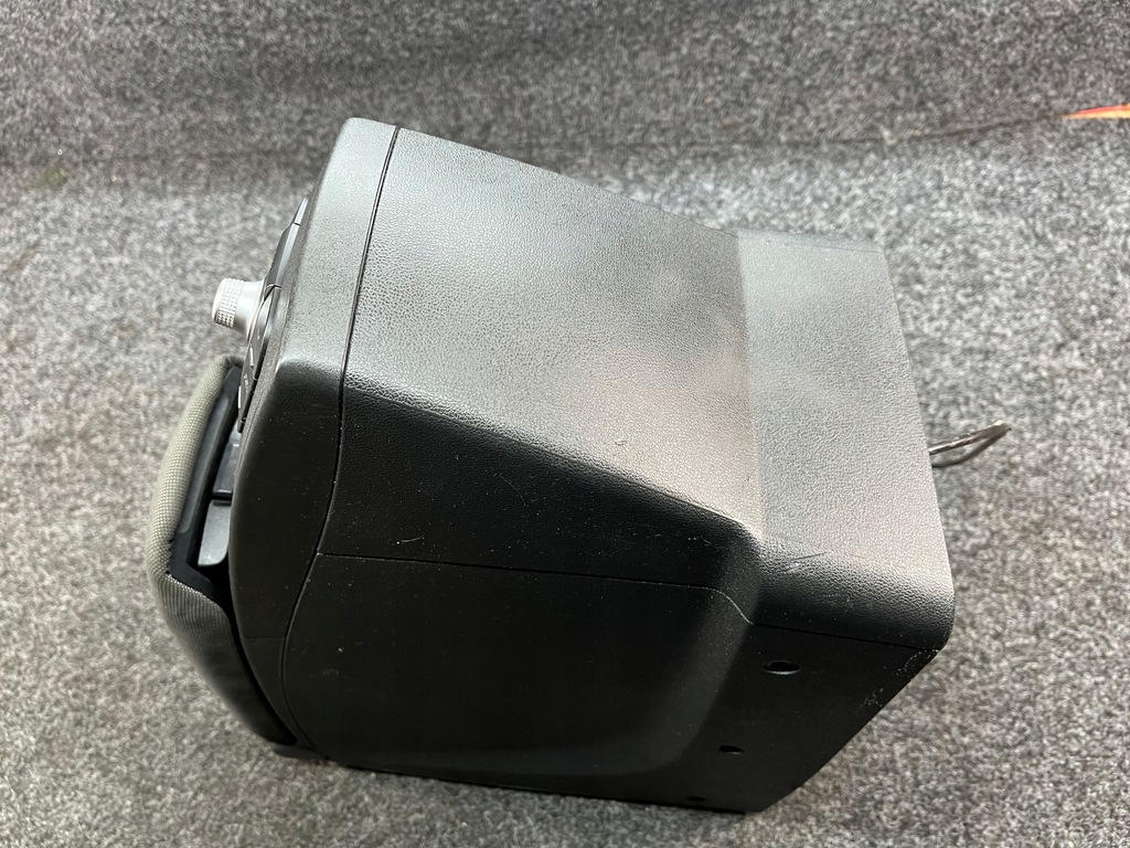 фото №10, Renault scenic iii подлокотник 8-127-320