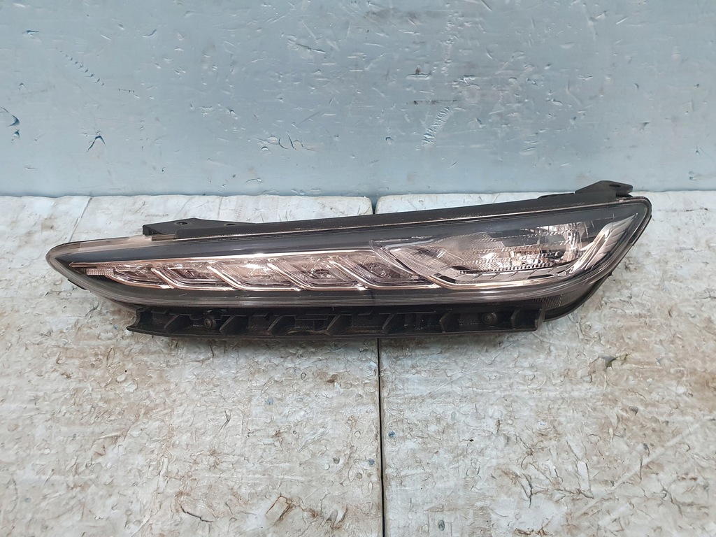 фото №1, Лампа led верхний hyundai kona i левая перед передняя