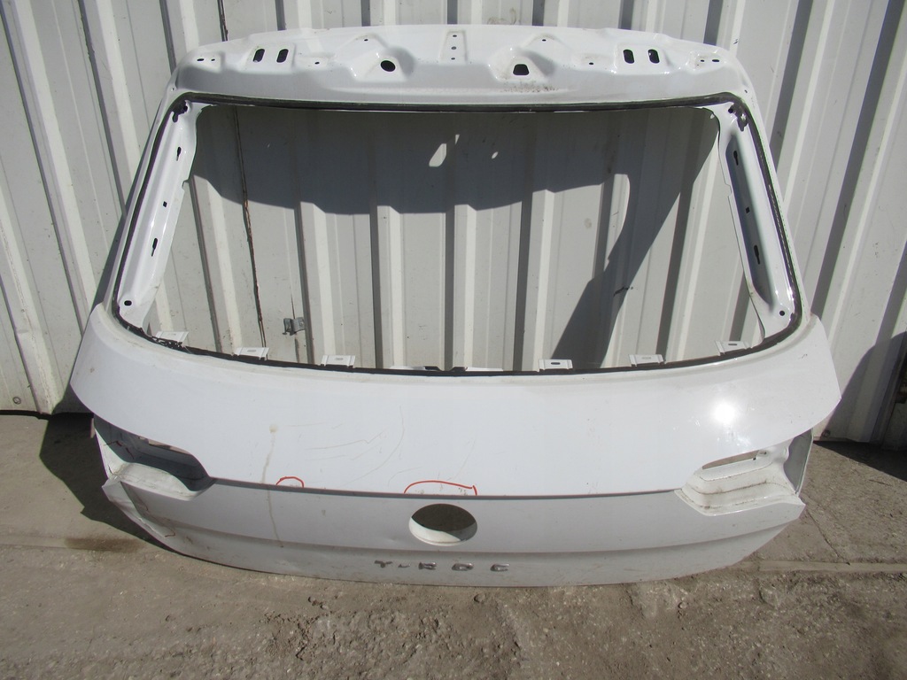 фото №1, Крышка багажника vw t-roc