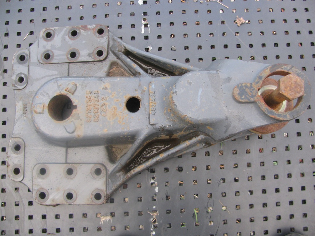 фото №1, Renault magnum dxi кронштейн кронштейн полурессора.