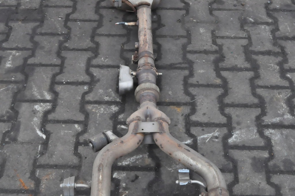 Land rover range rover velar l560 3.0 d гаситель выхлоп комплект kk83-5l219-ac Недорого