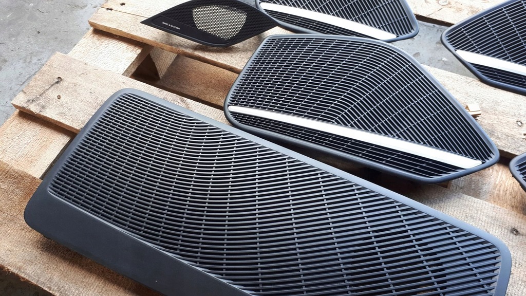 фото №8, S4 b9 a4 8w накладки bang olufsen дверь sedan