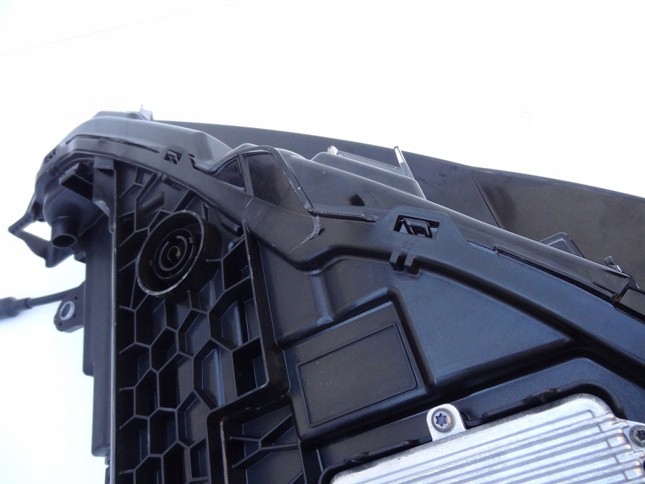 Комплектная левая фара перед full led matrix 3p1941015b skoda superb iv Киев