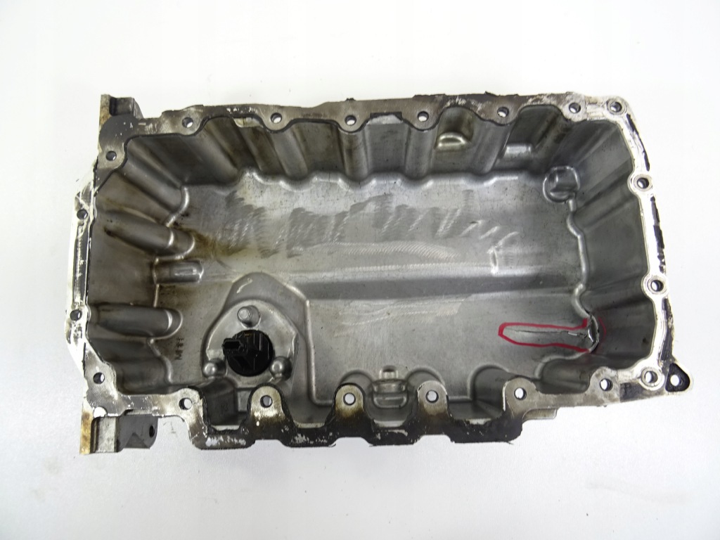 Vw seat skoda поддон масляная 1.6 tdi 04l103603c в Украине