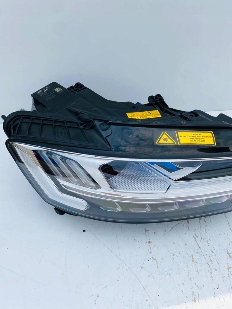 фото №6, Audi a8 s8 d5 2020 правая сторона лампа передняя