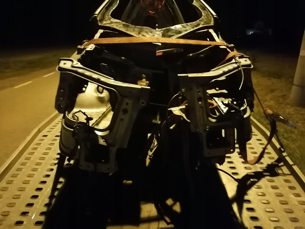 фото №3, Четверть / половина правая lub левая opel meriva b