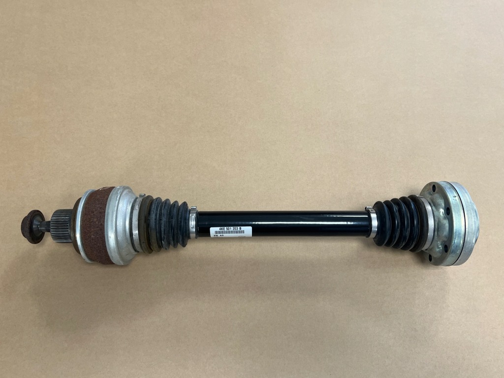 Купить Audi e-tron приводной вал задний  левая 4ke501203b