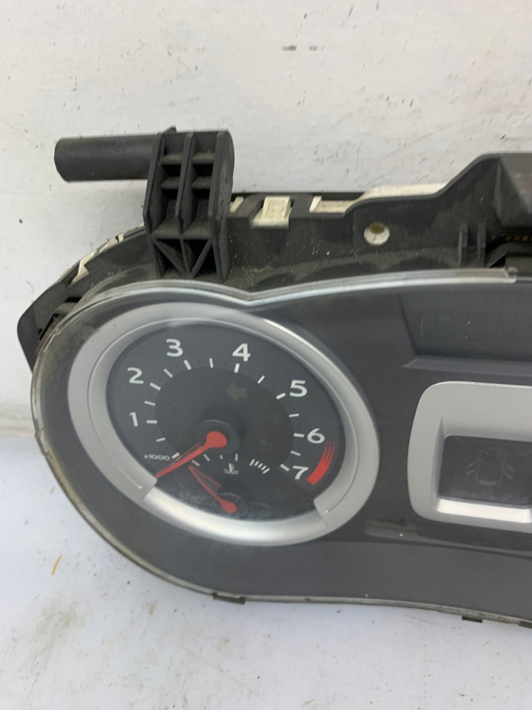 фото №2, Счетчик приборная панель 8200715181n renault