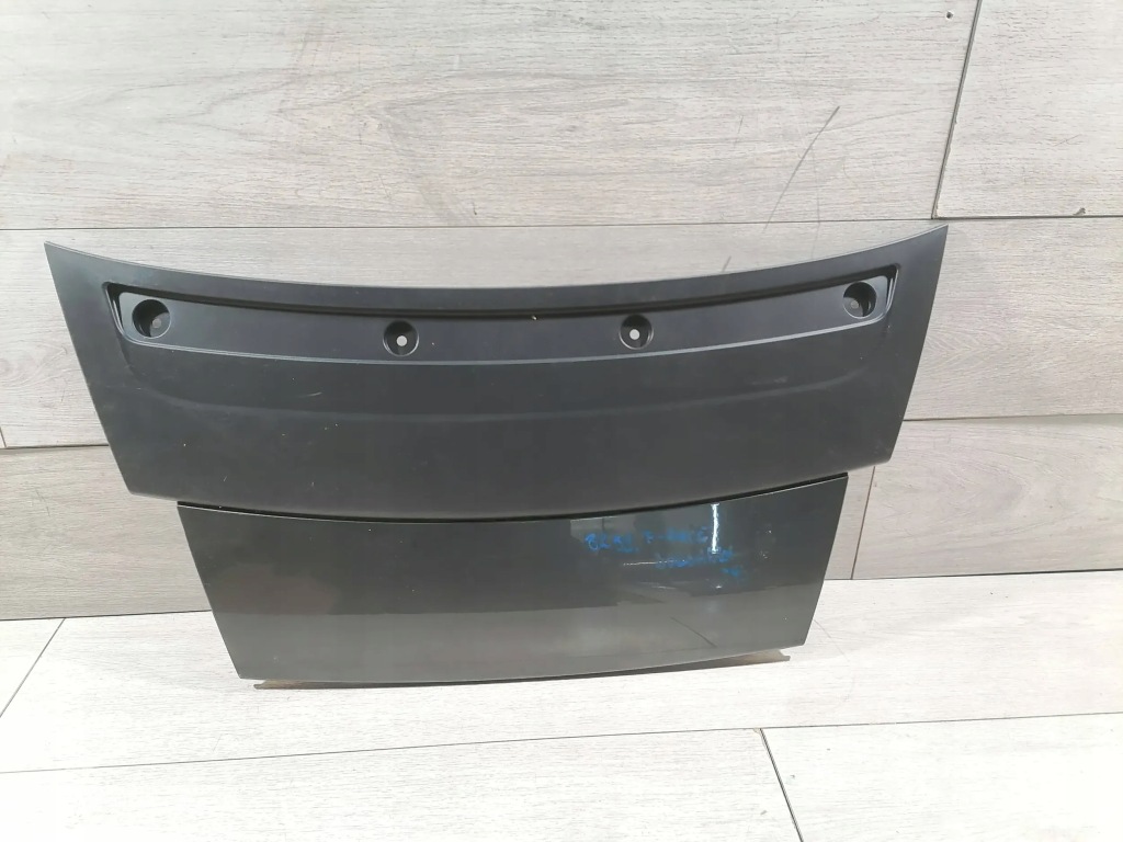 фото №1, 8259. f-pace накладка бампер задня l8e2-17f846-a