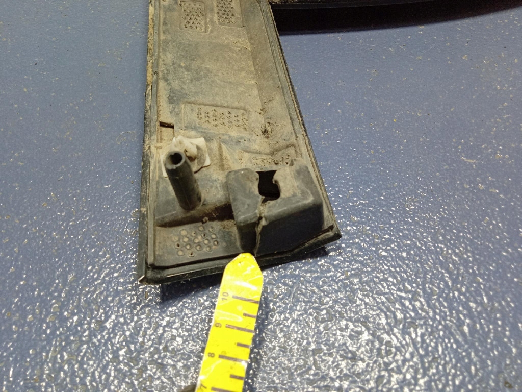 фото №9, Ford mustang mach-e молдинг накладка крила правий перед lj8br16d238