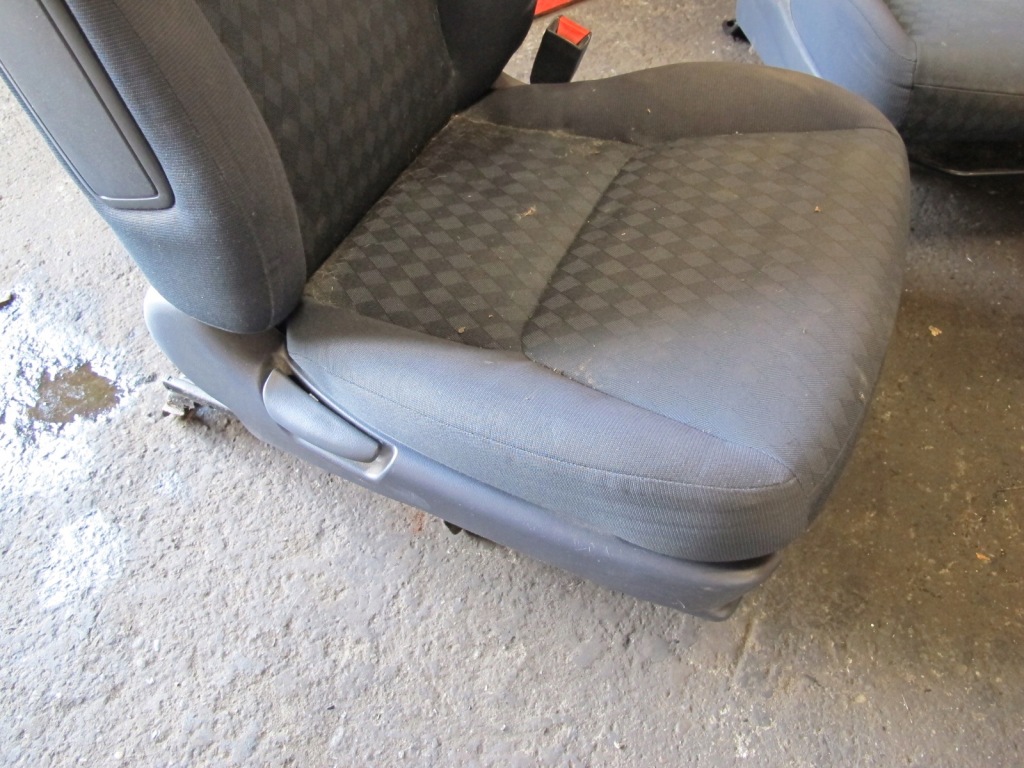 фото №9, Honda civic 7 vii eu7 01-04 сидіння лівий правий перед подушка безпеки заднє сидіння задня kpl