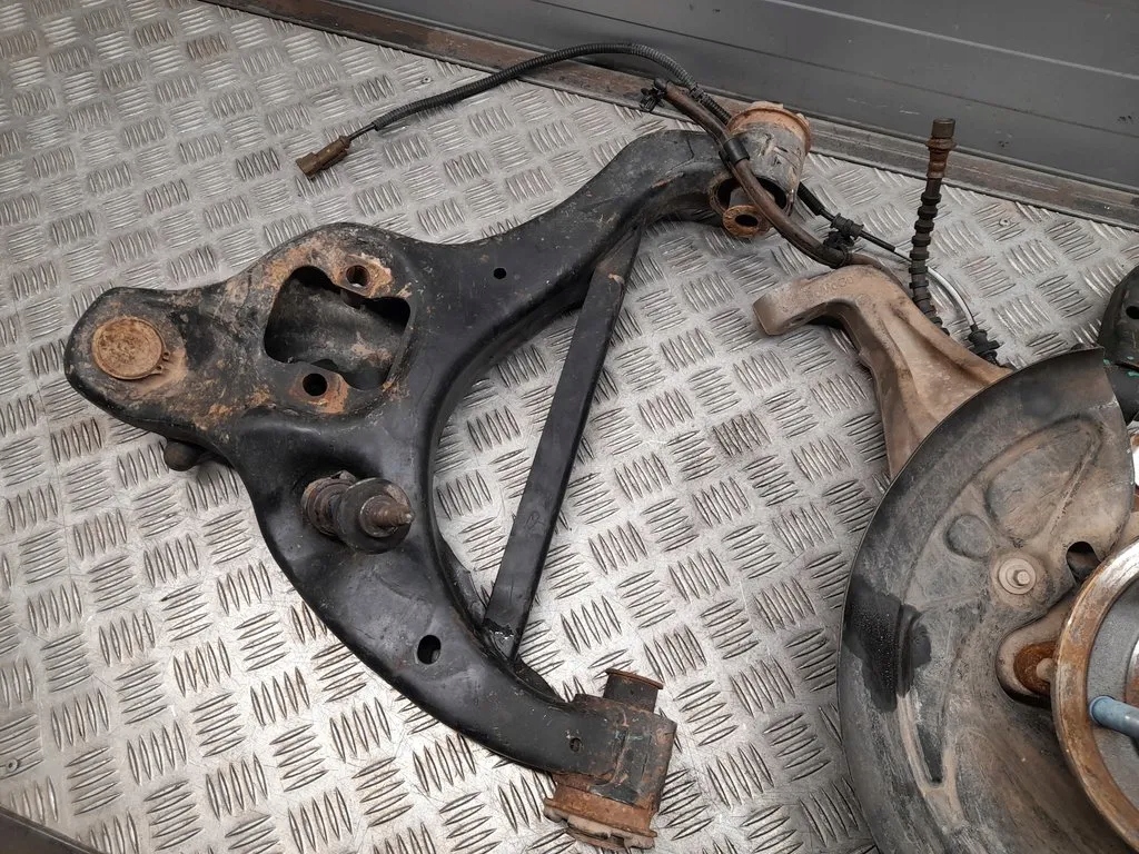 фото №10, Ford f150 fl3418045 перед сторона левая поворотный кулак