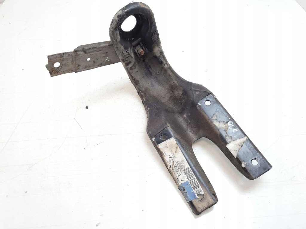 2006 mercedes-benz slk r171 кронштейн поперечина передній a1716261331 Недорого