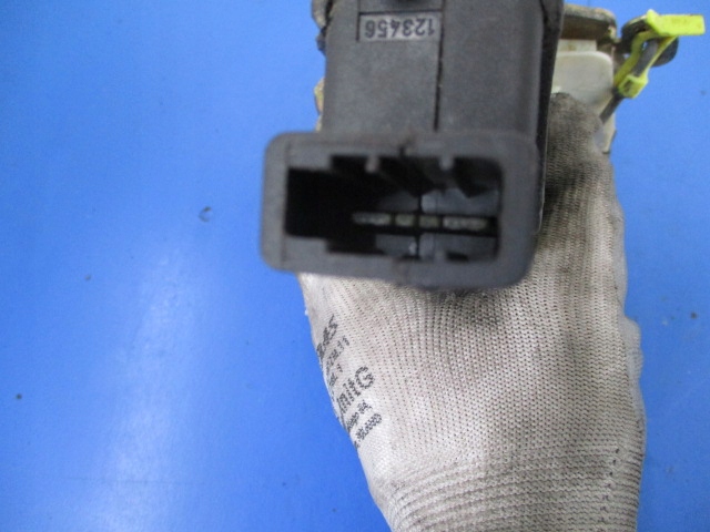 фото №3, Opel vectra a замок правий перед 4pin оригінал