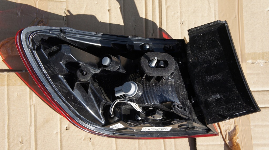 фото №8, Задняя левая правая лампа renault clio v 5 led