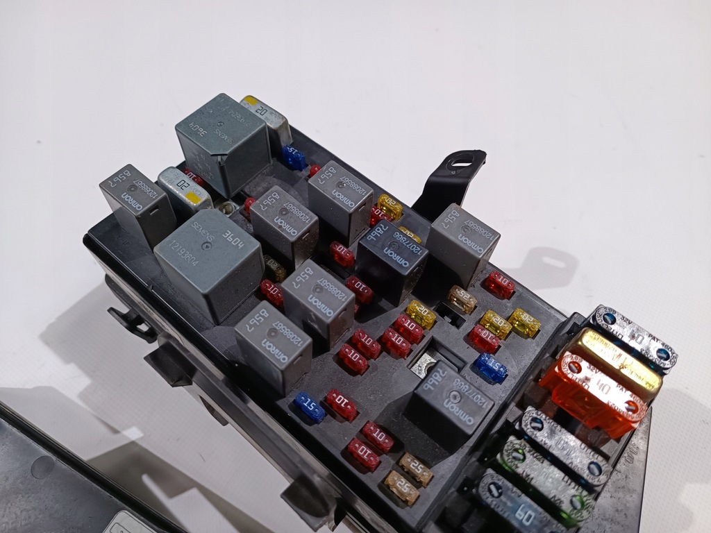 фото №7, Коробка запобіжників запобіжники corvette c5