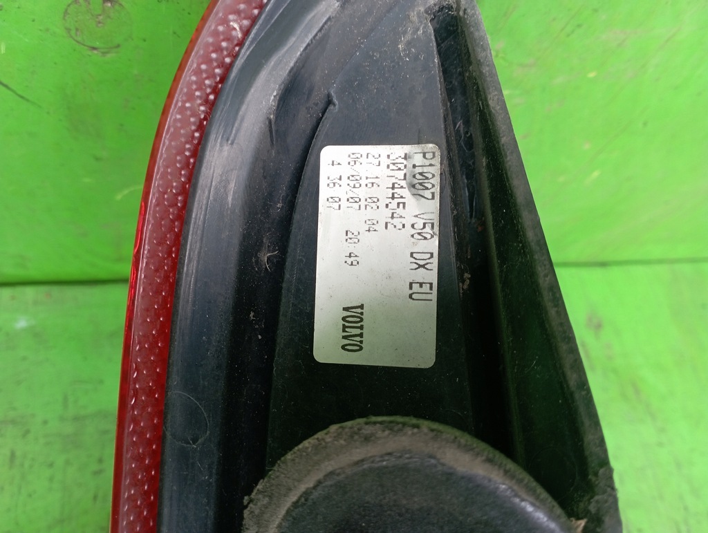 фото №7, Лампа правая задняя 30744542 30744542 volvo v50