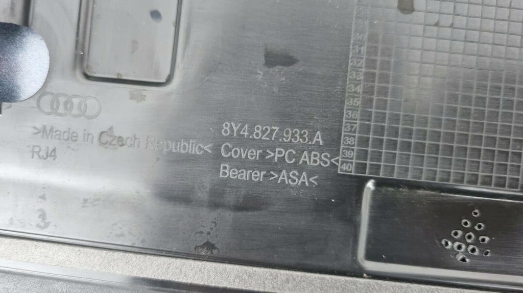 фото №10, Audi a3 8y s line s3 2020- sportback спойлер крышка багажника задняя 8y4827933a