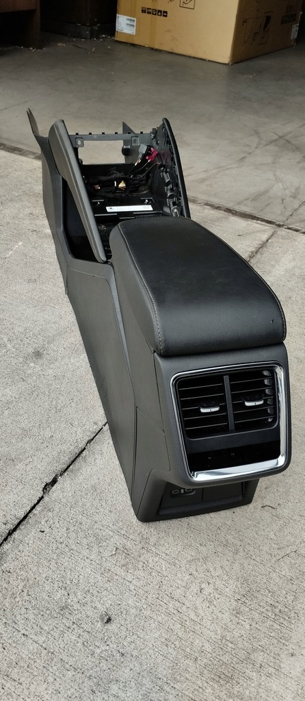 фото №12, Сиденья заднее сиденье туннель обшивки skoda enyaq кожа комплект