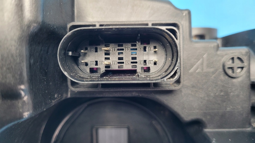 фото №9, Mercedes eqe w295 350+ лампа full led performance левая перед a2959069700