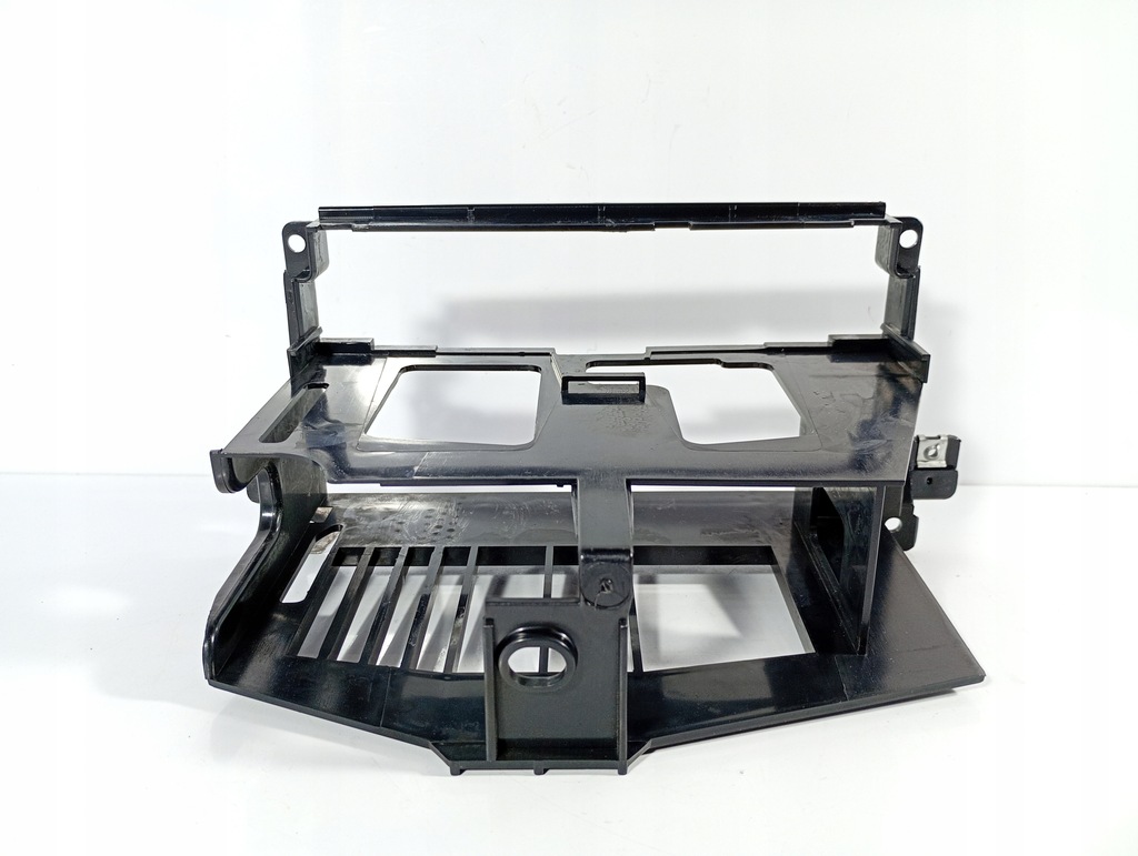 фото №4, Bmw 3 e46 98-05 внутрішня рамка заглушка радіо оригінальний номер 51458196112