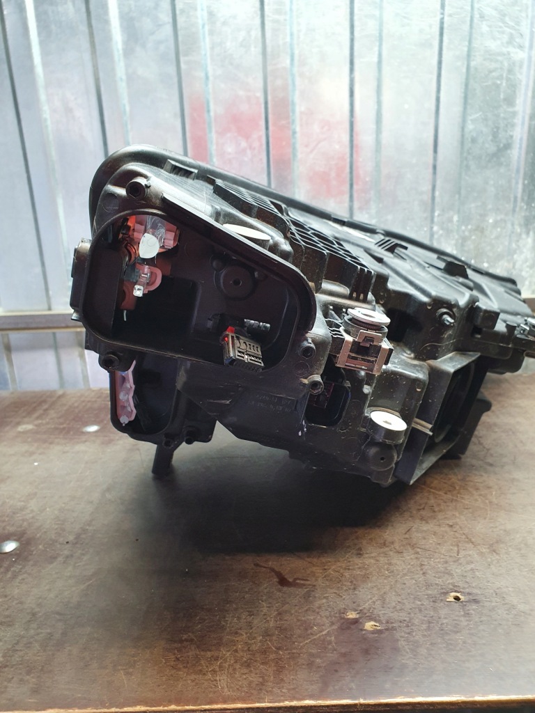 фото №11, Лампа перед левая full led audi e-tron 4ke 2018-