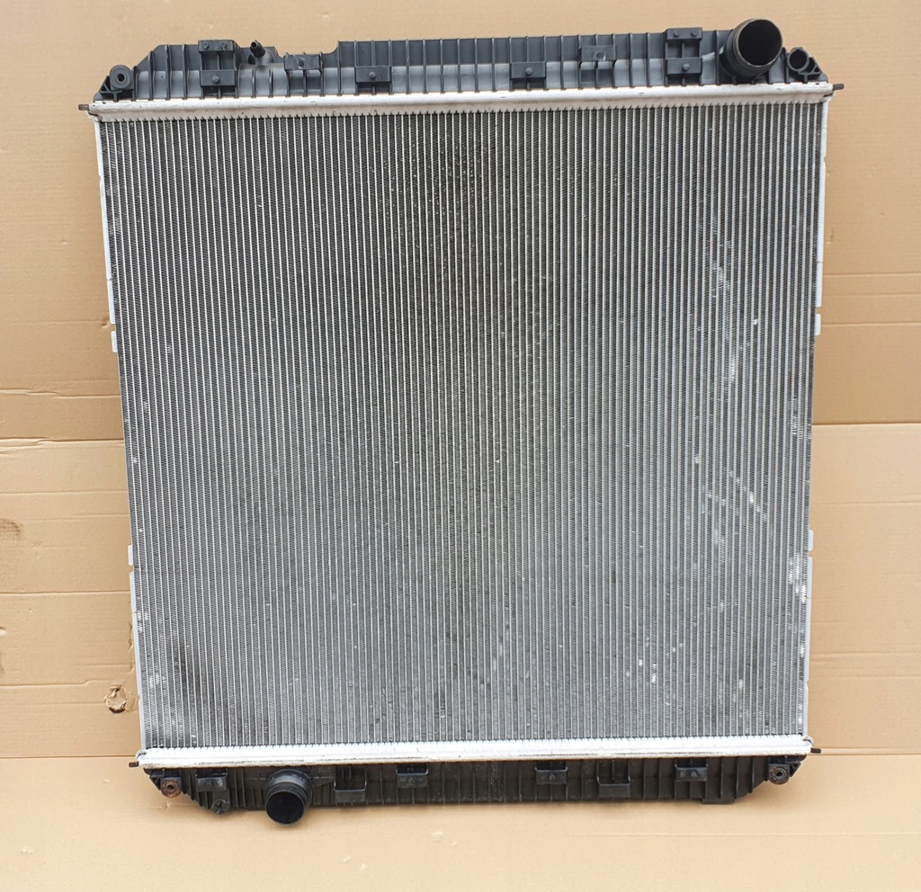 фото №5, Actros mp4 радіатор wody повітря корпус kompl