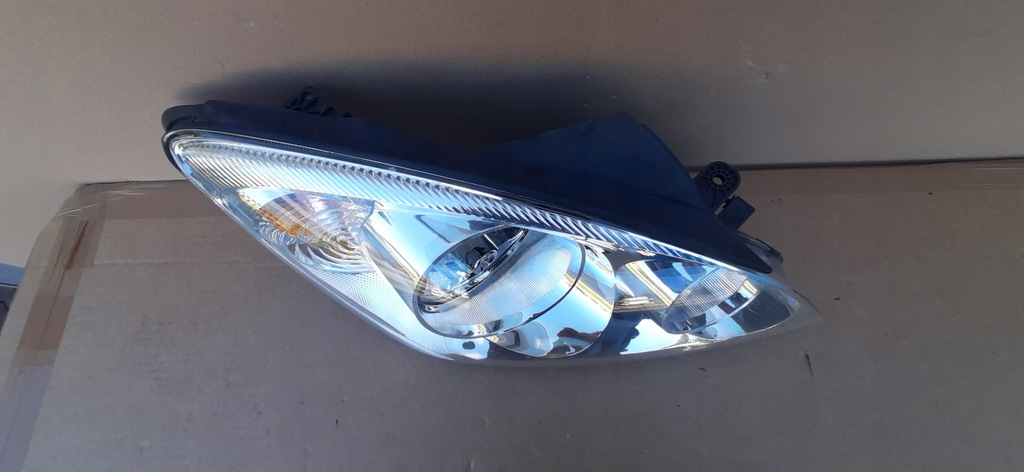 фото №10, Лампа перед права kia ceed i 06-09