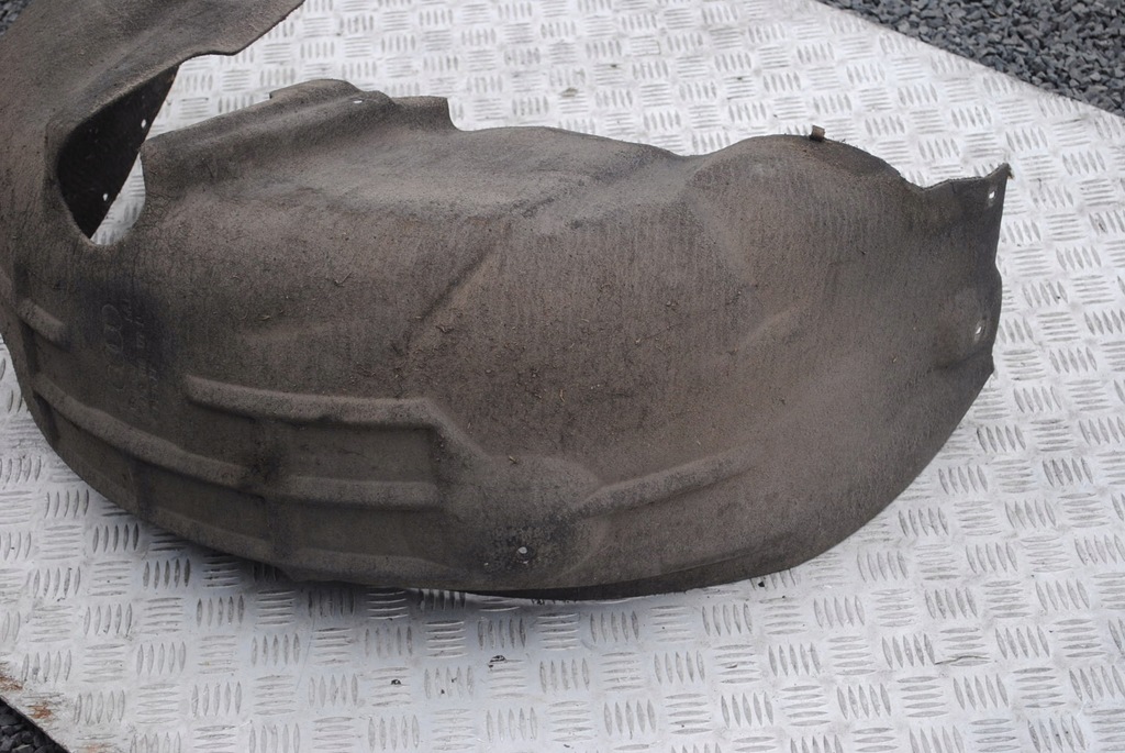 фото №4, Подкрылок правое задние материал audi a6 c6