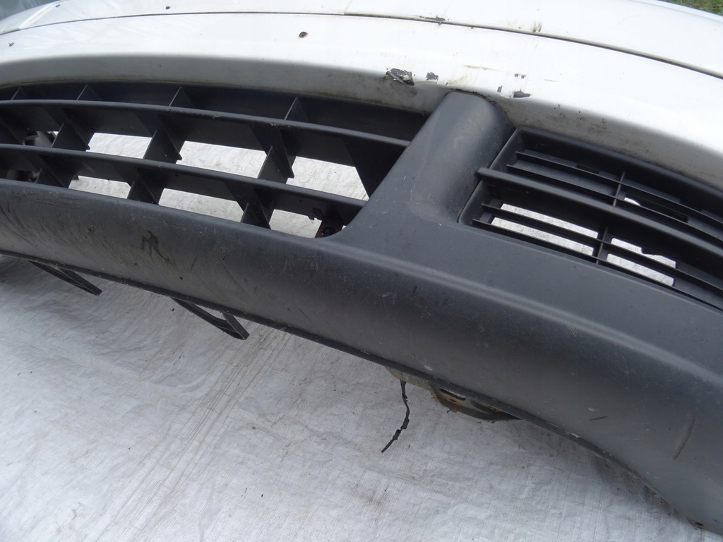 фото №10, Решётка радиатора бампер перед передний омыватель vw touran i 1 1t0 vw caddy iii 3 03-06