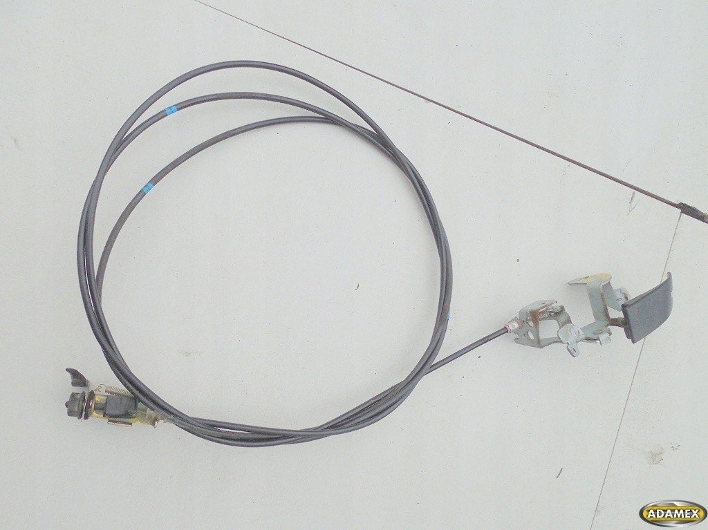 фото №4, Mazda premacy i lift 2.0d 02r - трос заливной топлива