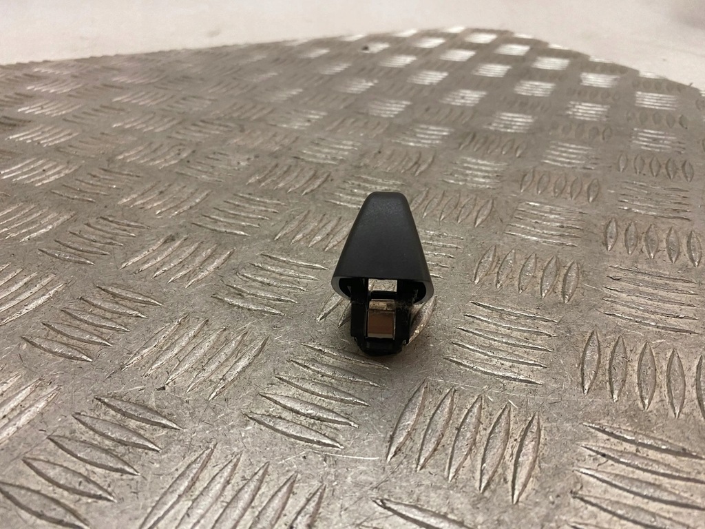 фото №5, Bmw 3 g20 g21 кронштейн защита солнцезащитный люк