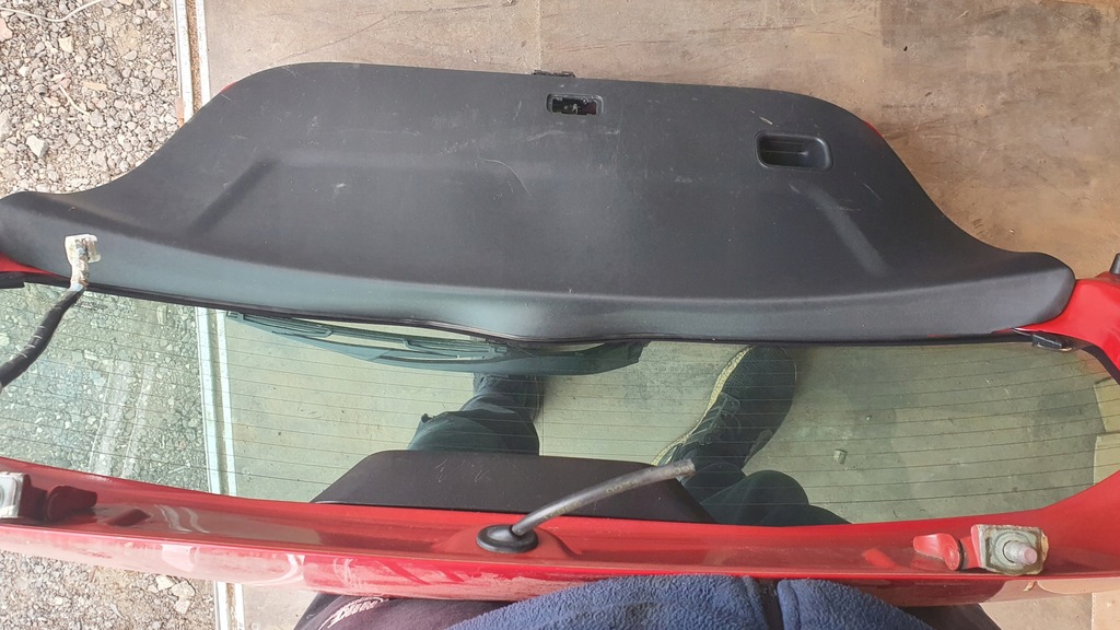 фото №5, Toyota yaris ii кришка багажника багажника комплектна