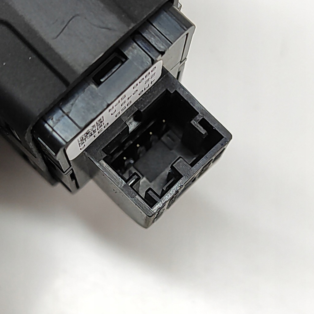 фото №6, Audi q5 sq5 2022 кнопка открывания крышки багажника