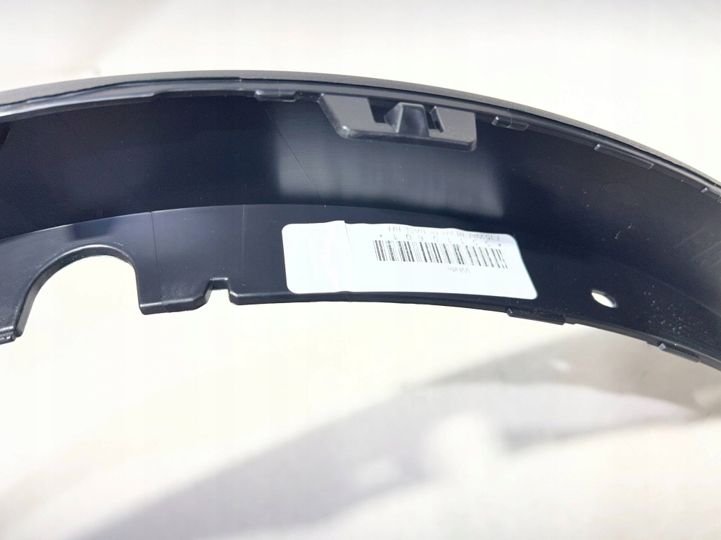 Молдинг крыла правый задний  bmw x5 f15 7294372 Цена